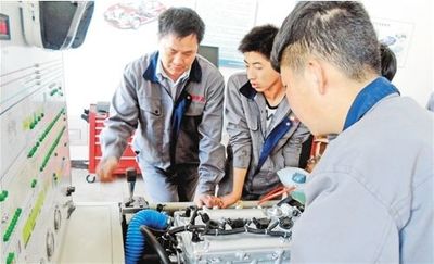 CHANGZHOU XIAOLI DRYING EQUIPMENT CO., LTD linea di produzione in fabbrica