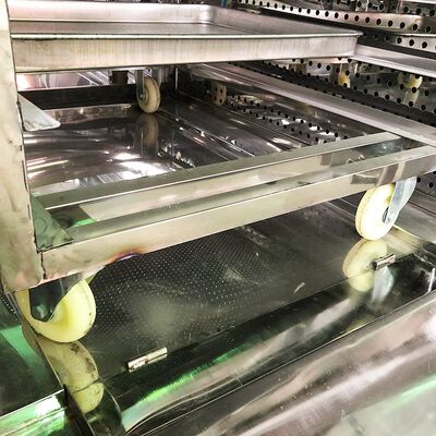 Soluzione di asciugatura affidabile Asciugatrice a forno ad aria calda per ingredienti alimentari Prodotti chimici Estratti di erbe