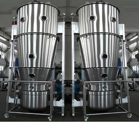 Trasformazione di polvere in granuli per essiccazione industriale del granulatore a letto fluido serie FL